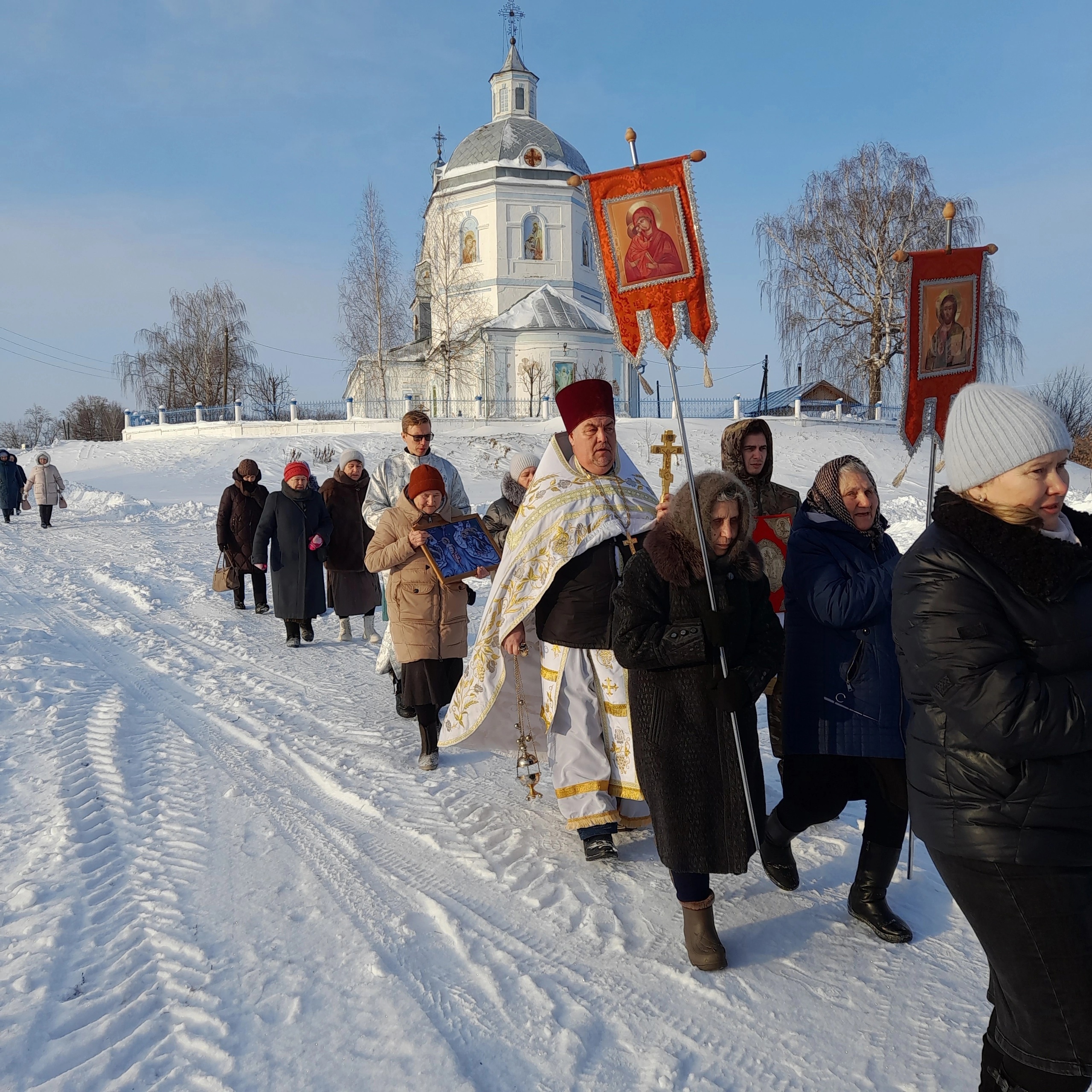 В праздник Богоявления Господня состоялся крестный ход на р. Шошма.