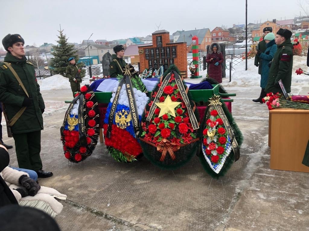 Малмыжский район простился с храбрым воином, замечательным человеком, талантливым кадровым офицером Замалиевым Фаилем Фоатовичем, погибшим при исполнении воинского долга на Украине.