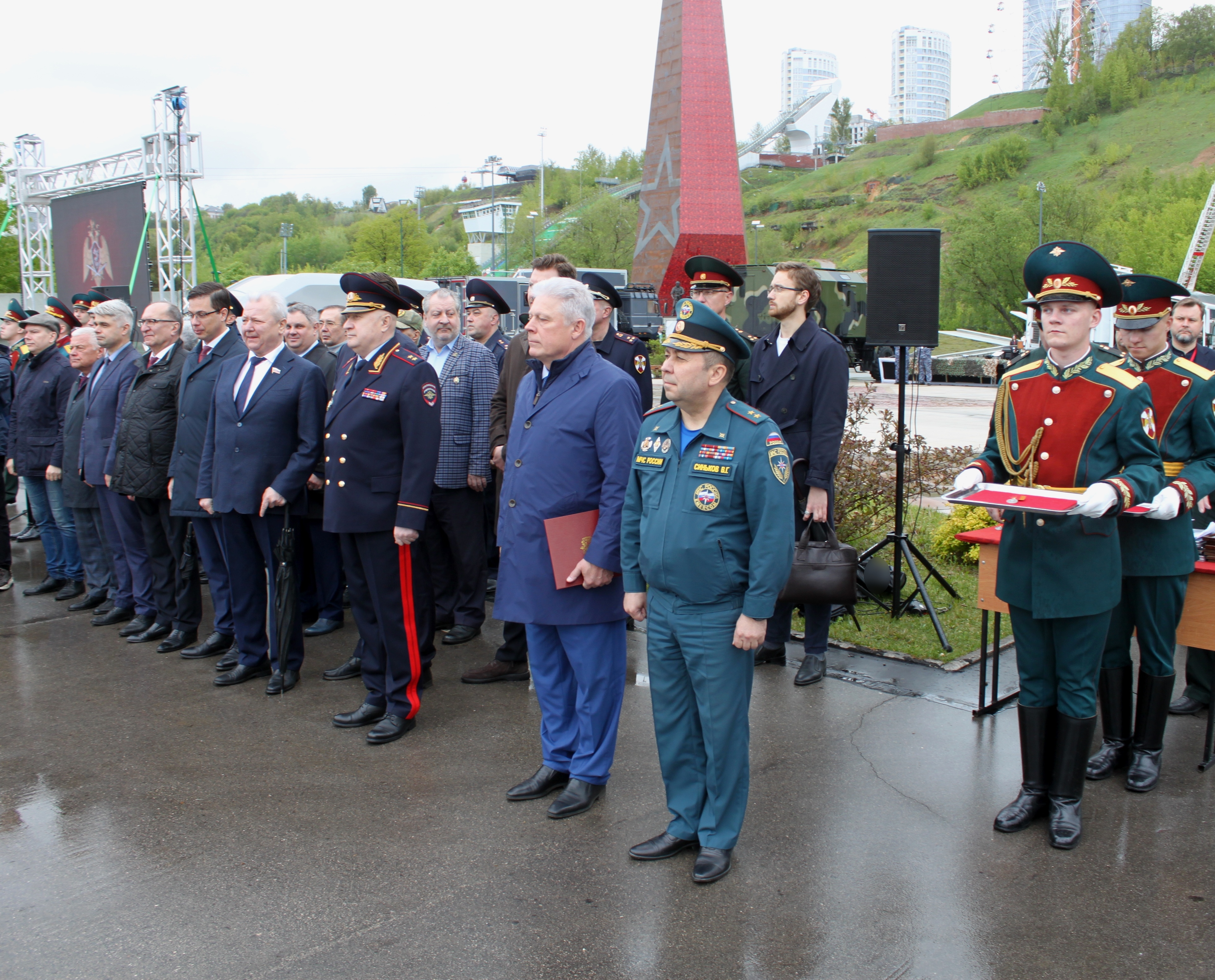 В Нижнем Новгороде торжественно открылась выставка техники и вооружения Росгвардии..