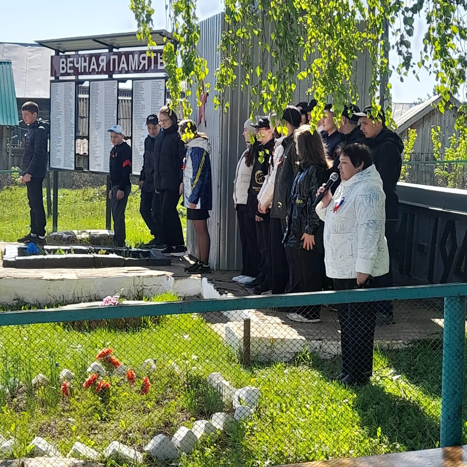 Митинг, посвящённый празднованию Дня Победы прошёл в с. Тат-Верх-Гоньба..