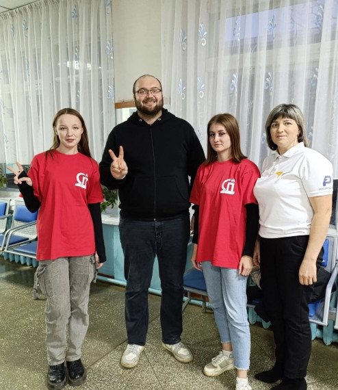 Малмыжане приняли участие в окружном молодежном образовательном форуме «Я строю МИР!». Малмыжане приняли участие в окружном молодежном образовательном форуме «Я строю МИР!».
