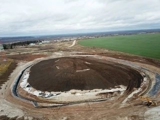 Работы по рекультивации свалки в г. Малмыже близятся к завершению. Работы по рекультивации свалки в г. Малмыже близятся к завершению.