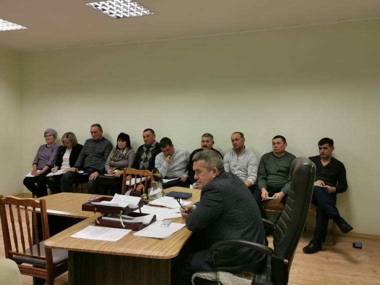 Глава района провел итоговое рабочее совещание с главами поселений. Глава района провел итоговое рабочее совещание с главами поселений.