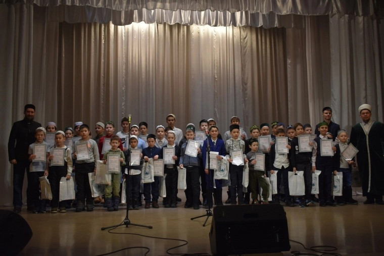 В Малмыжском районе состоялся районный конкурс “Азан моны”. В Малмыжском районе состоялся районный конкурс “Азан моны”.